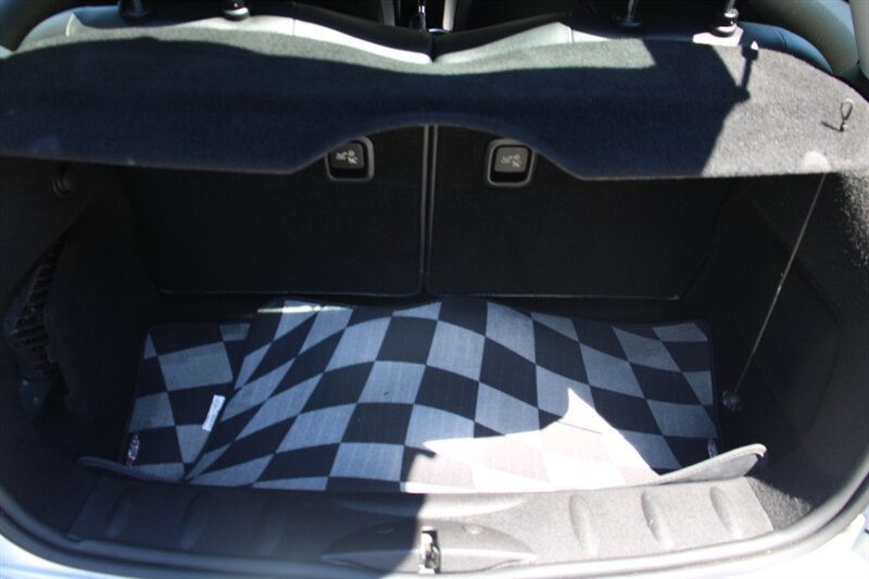 Used 2011 MINI Cooper Hardtop FWD image 15