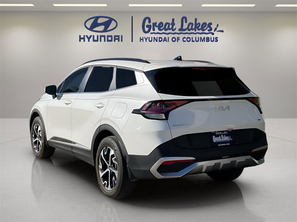 Used 2025 Kia Sportage EX w/ EX Premium Package image 3