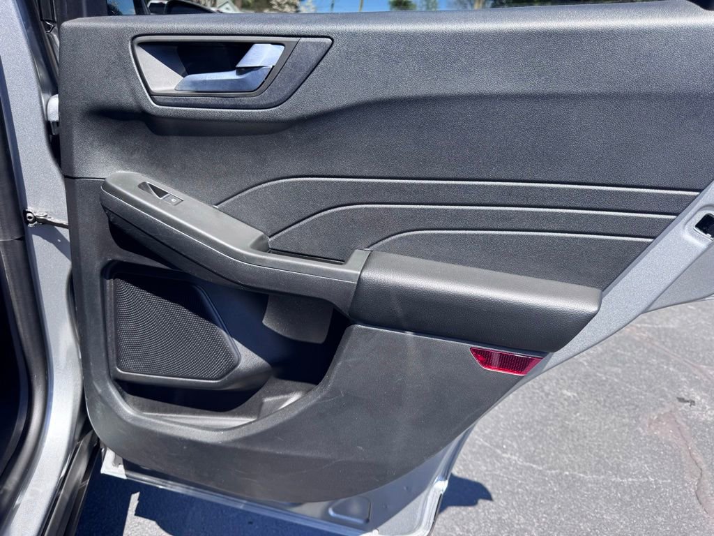 Used 2022 Ford Escape SEL image 29