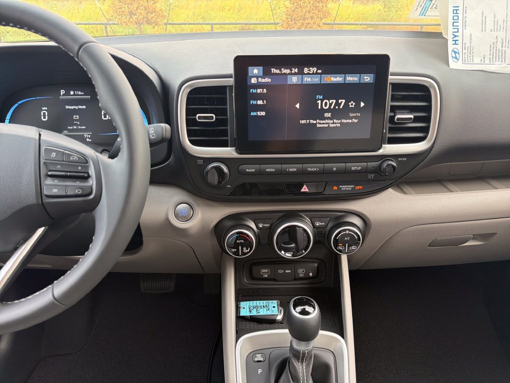 New 2026 Hyundai Venue SEL FWD image 27