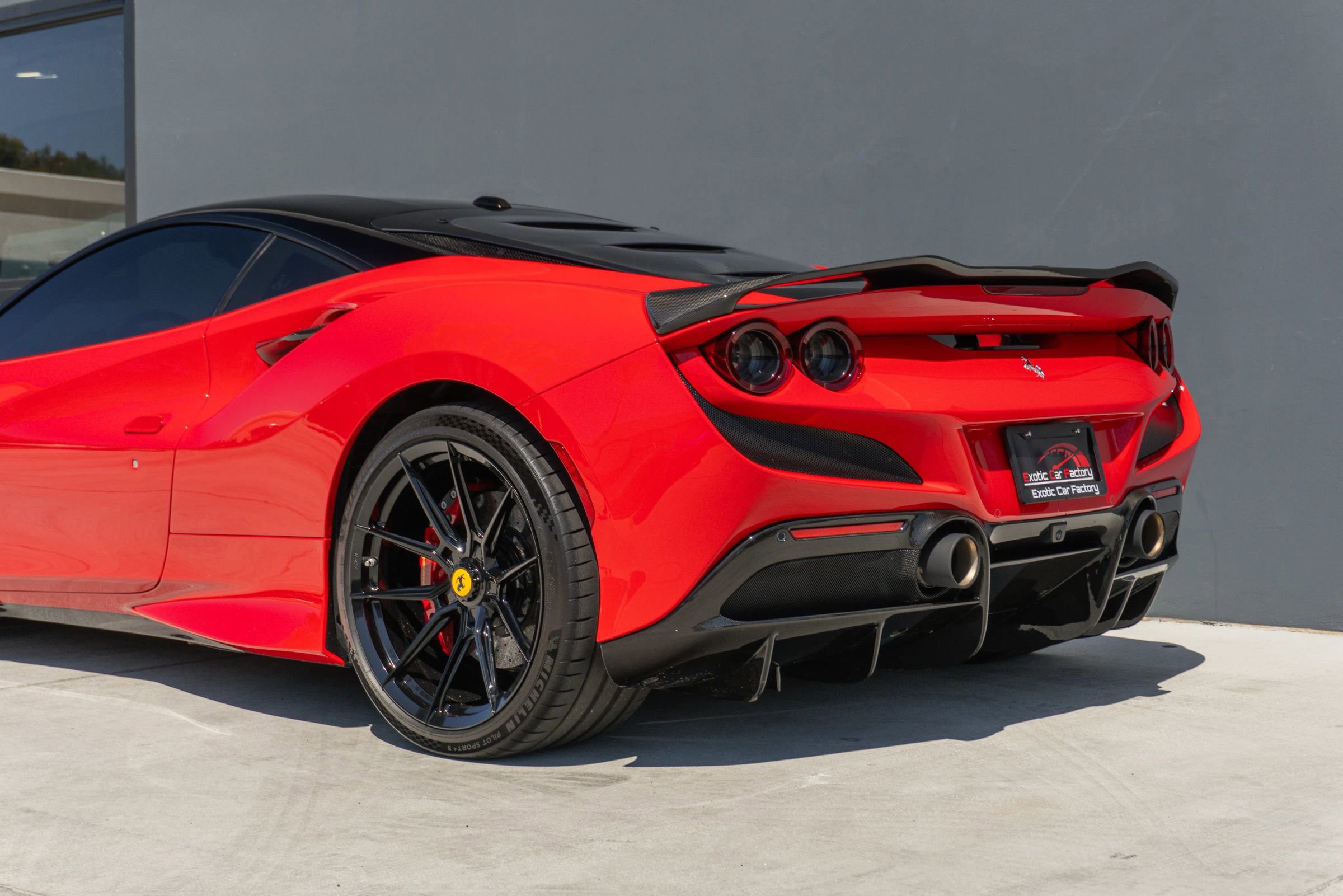 Used 2020 Ferrari F8 Tributo image 22
