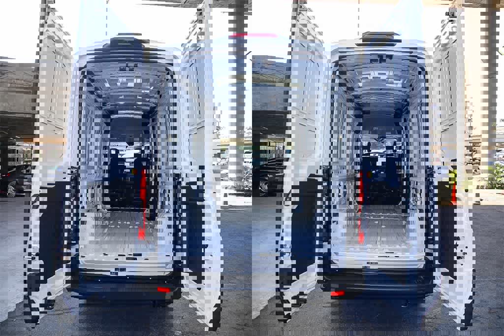 New 2026 Ford Transit 250 148 Medium Roof image 23