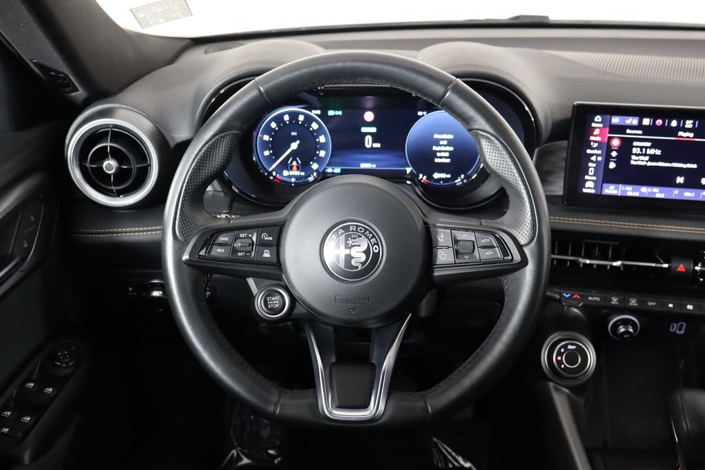 Used 2024 Alfa Romeo Tonale Ti AWD/4WD image 7