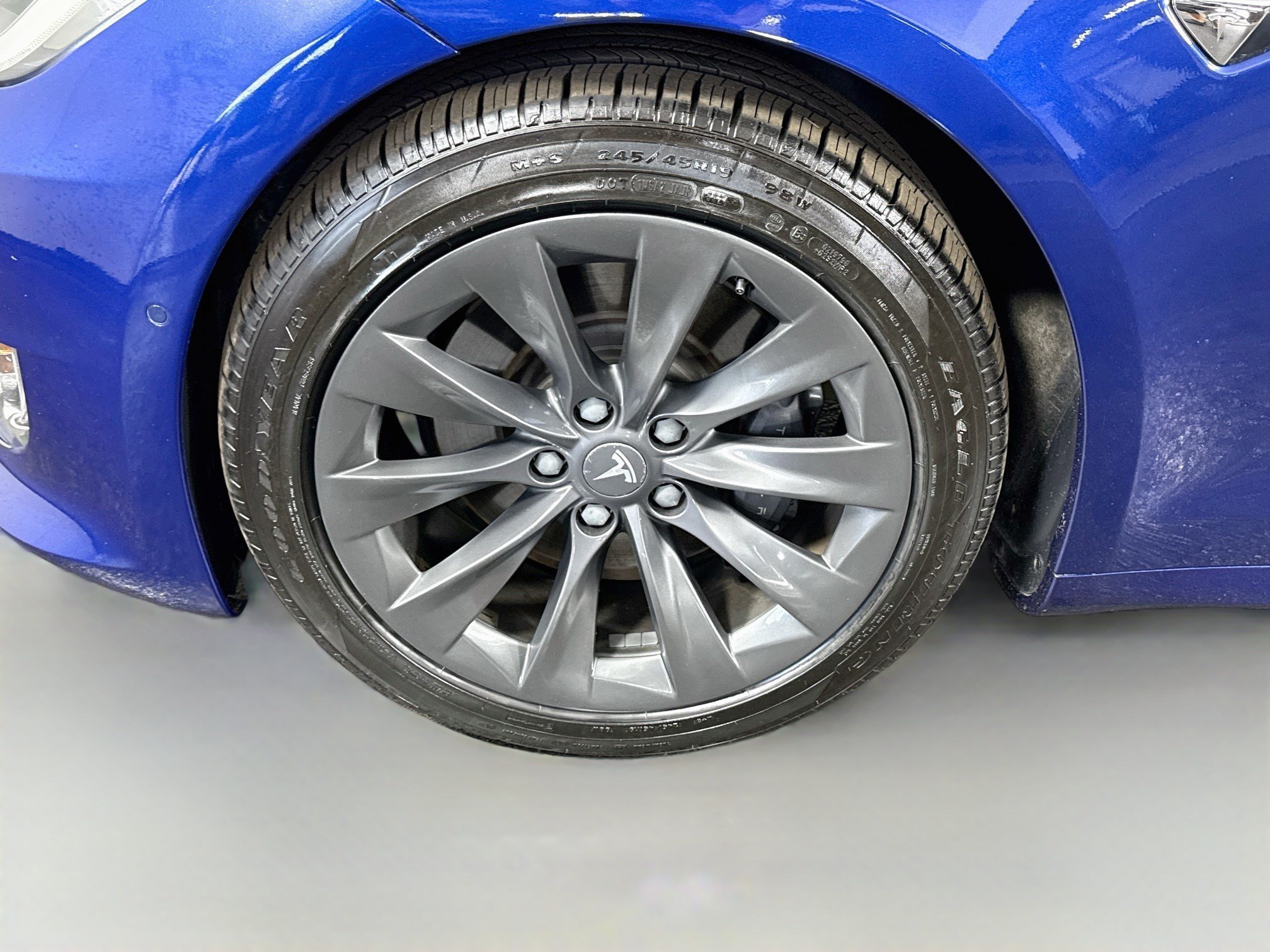 Used 2020 Tesla Model S Long Range AWD/4WD image 37
