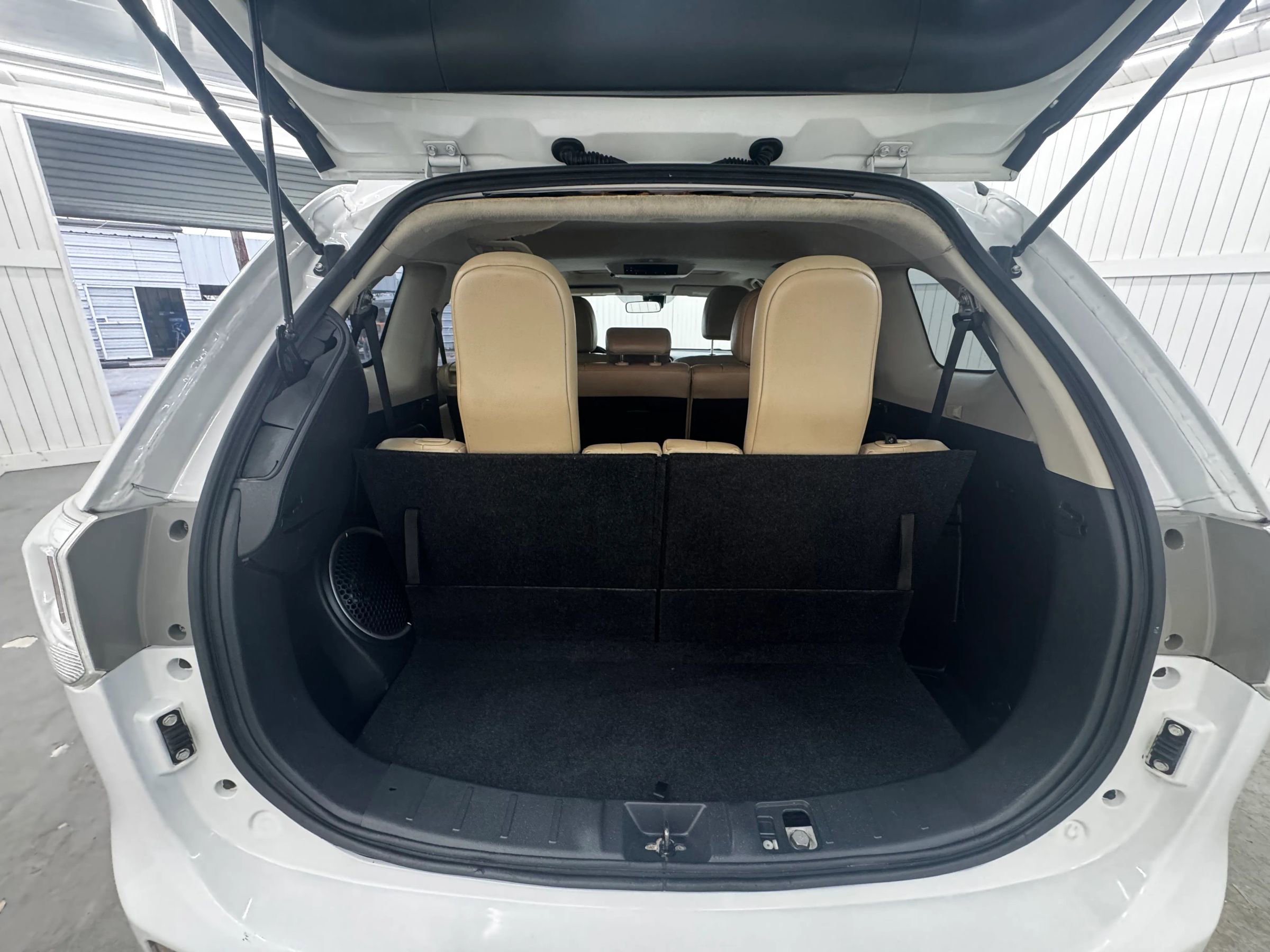 Used 2014 Mitsubishi Outlander SE image 19