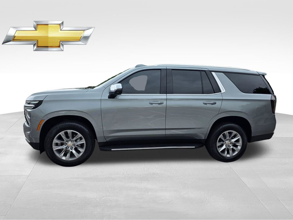 Used 2025 Chevrolet Tahoe Premier w/ Sun And Tow Package RWD image 3