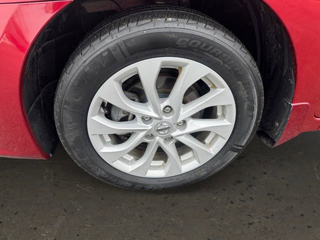 Used 2018 Nissan Sentra SV image 9