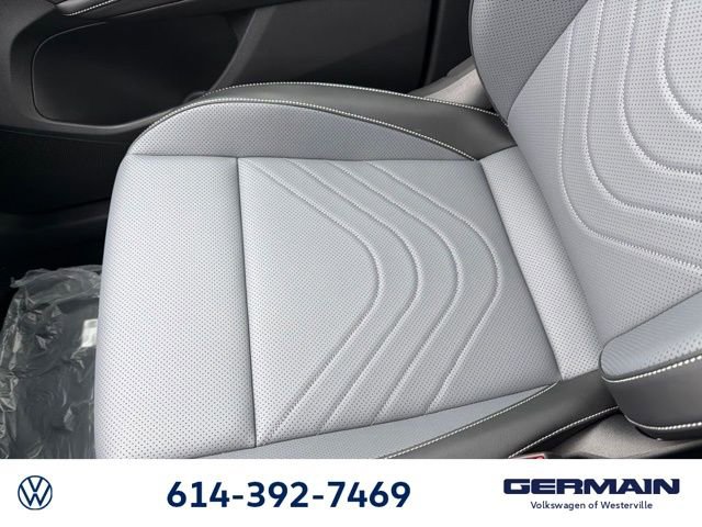 New 2026 Volkswagen Tiguan SE R-Line image 28