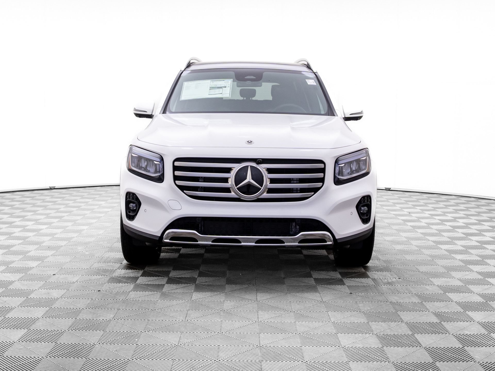 New 2026 Mercedes-Benz GLB 250 4MATIC image 9