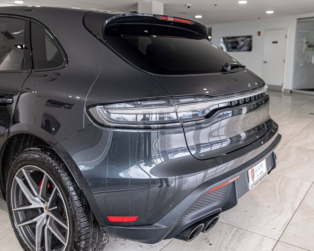 Used 2023 Porsche Macan S image 14