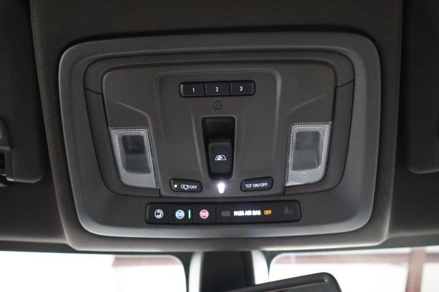 Used 2022 GMC Sierra 1500 SLT w/ SLT Convenience Package RWD image 71