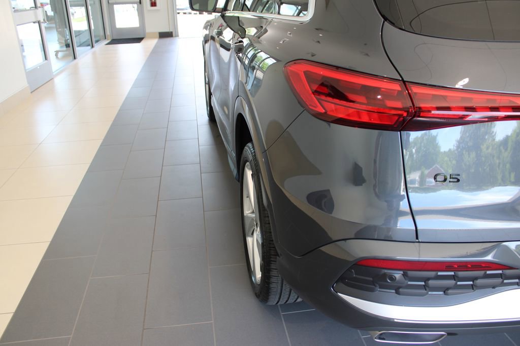 New 2025 Audi Q5 Premium Plus image 47