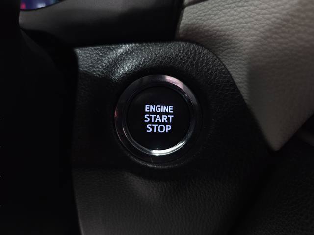 Used 2023 Toyota RAV4 XLE w/ Convenience Package AWD/4WD image 18