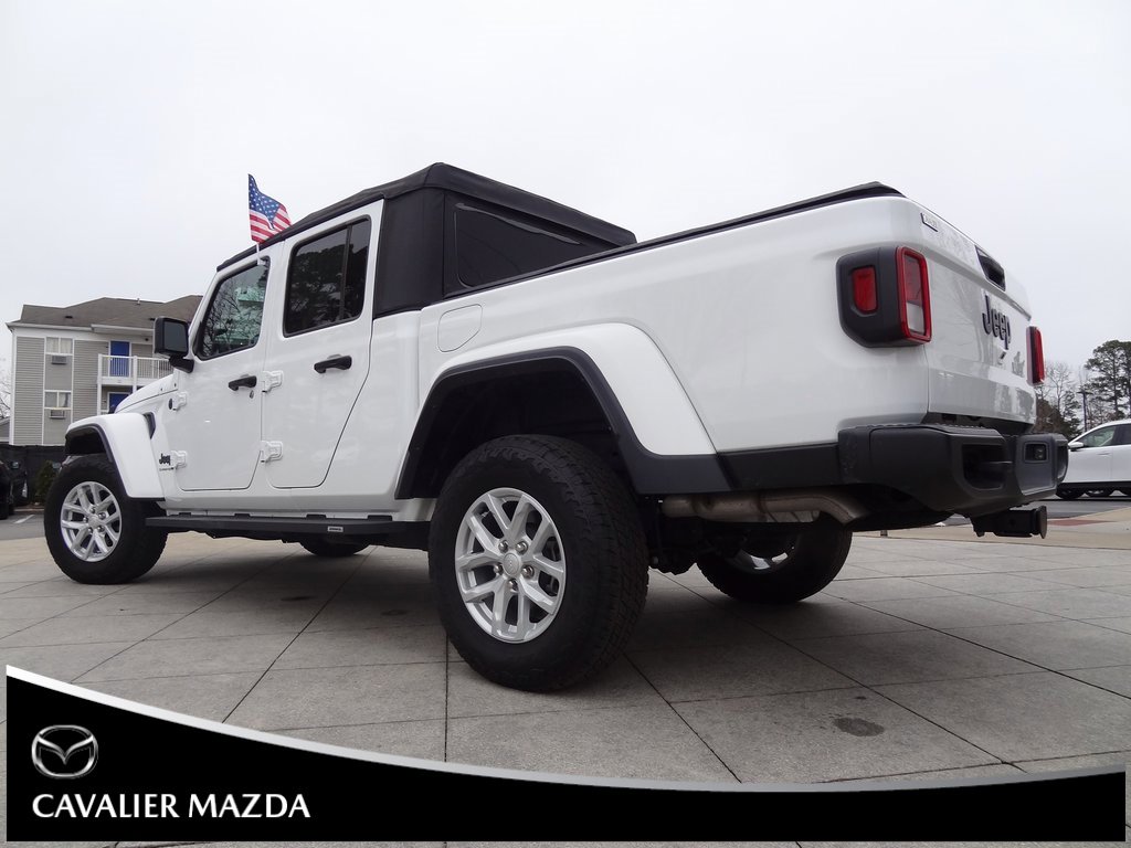 Used 2023 Jeep Gladiator Sport image 41