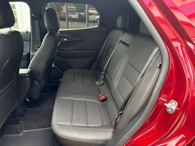 Used 2025 Chevrolet TrailBlazer RS w/ Convenience Package AWD/4WD image 17