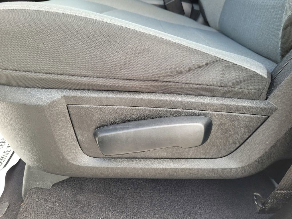 Used 2024 RAM 1500 Classic SLT image 12