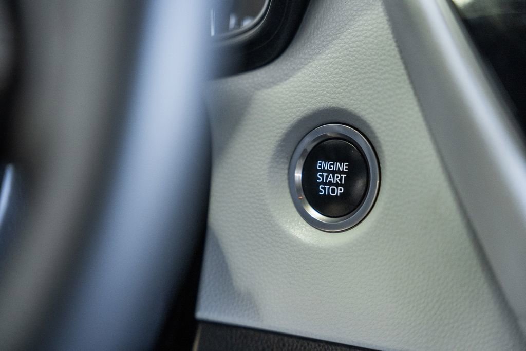 Used 2024 Toyota Corolla SE image 23