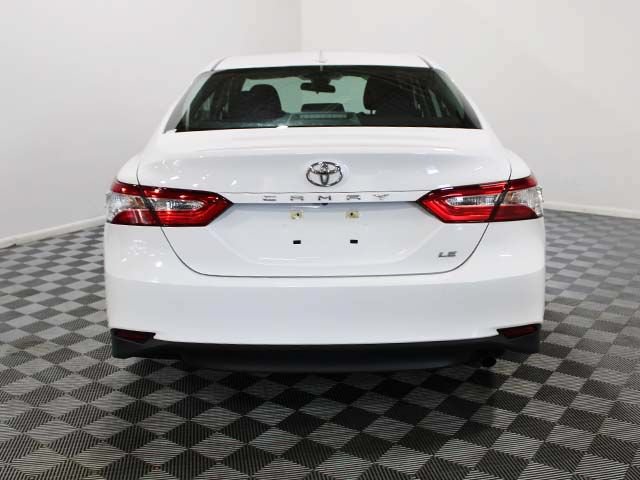 Certified 2019 Toyota Camry LE FWD image 5