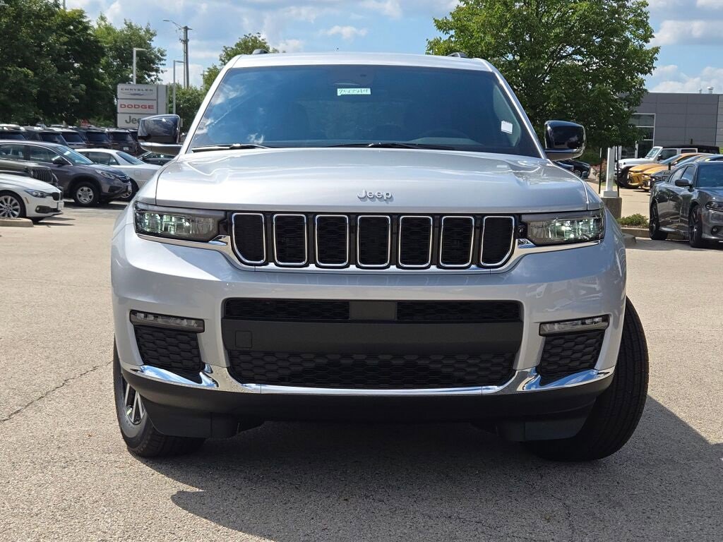 New 2025 Jeep Grand Cherokee L Limited w/ MOPAR Finishing Package image 5