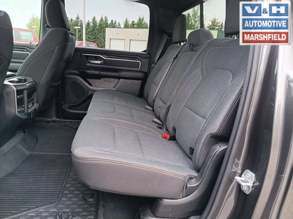 Used 2022 RAM 1500 Big Horn AWD/4WD image 31