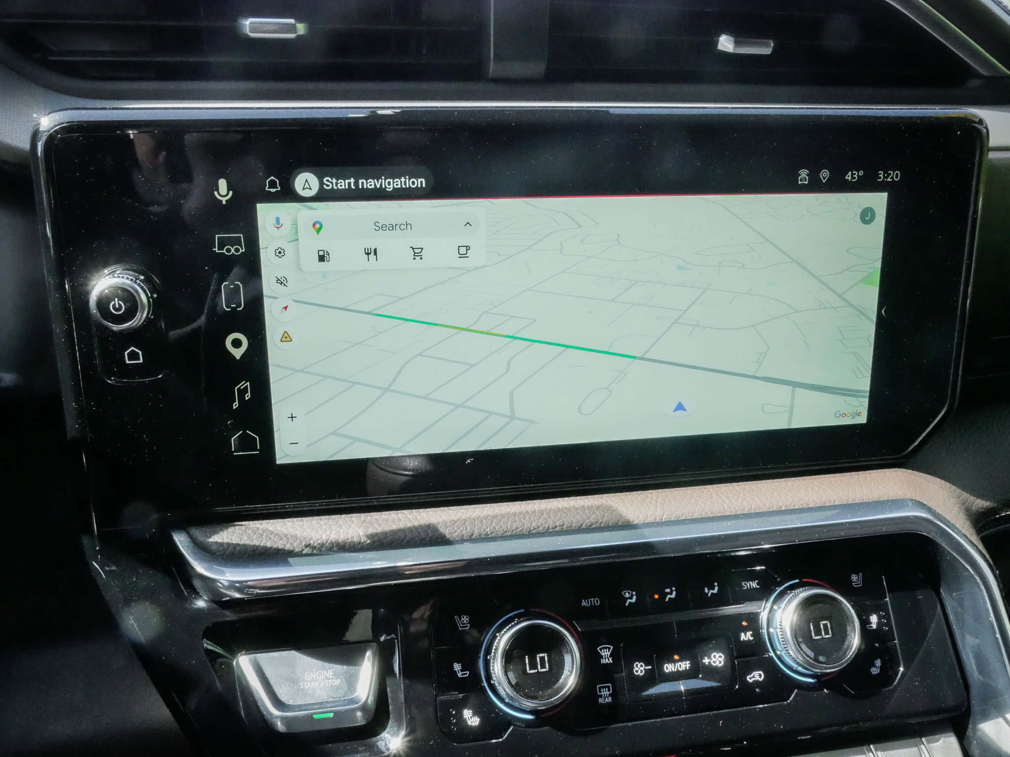 Used 2025 GMC Sierra 2500 Denali w/ Technology Package image 24