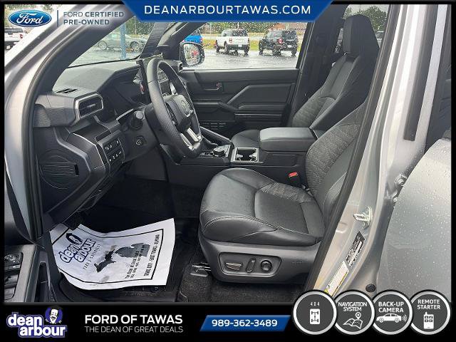 Used 2025 Toyota 4Runner TRD Off-Road Premium AWD/4WD image 2