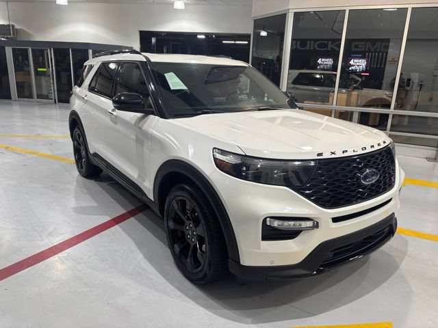 Used 2020 Ford Explorer ST w/ ST Street Pack AWD/4WD image 3