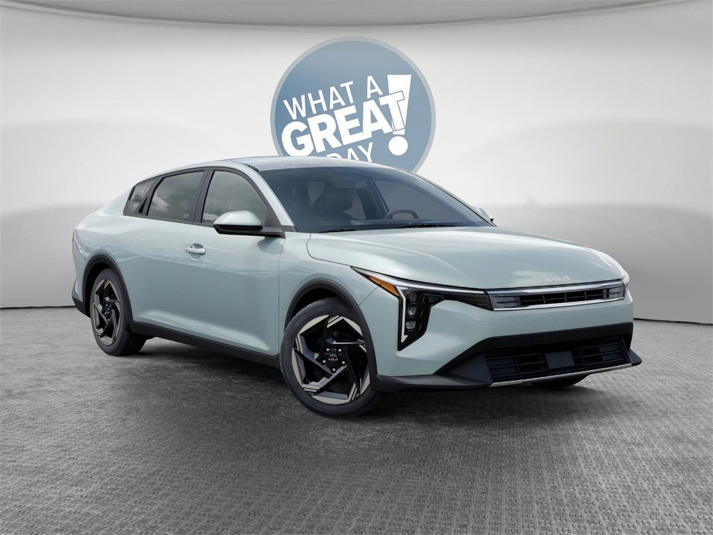New 2025 Kia K4 EX image 8