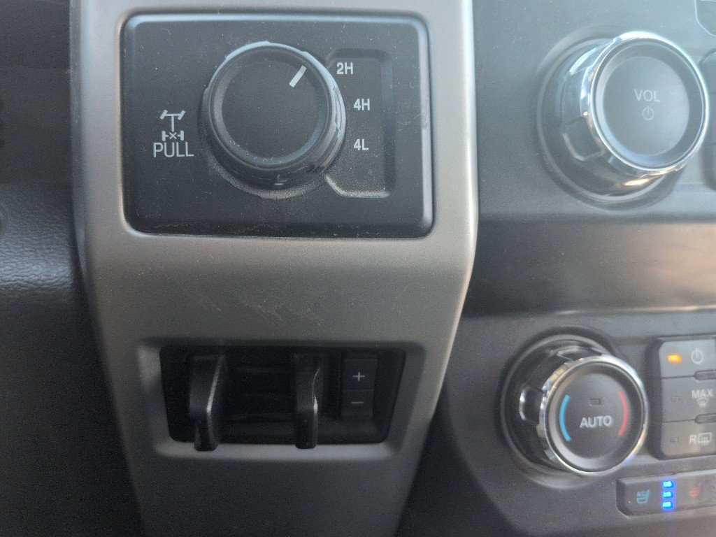 Used 2019 Ford F350 Lariat w/ Lariat Ultimate Package image 16