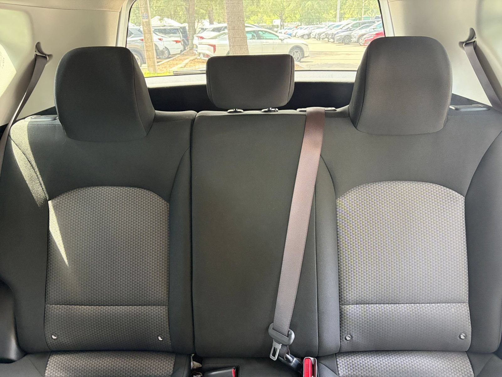 Used 2025 Kia Soul LX w/ LX Technology Package FWD image 35