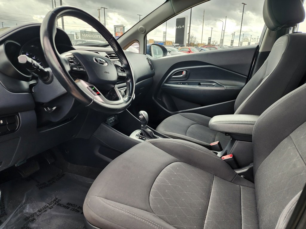 Used 2016 Kia Rio EX image 9