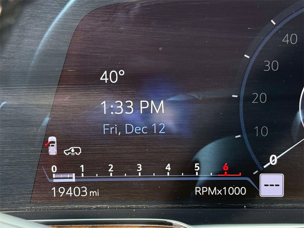 Used 2024 Cadillac Escalade ESV Sport Platinum w/ LPO, Floor Liner Package image 5