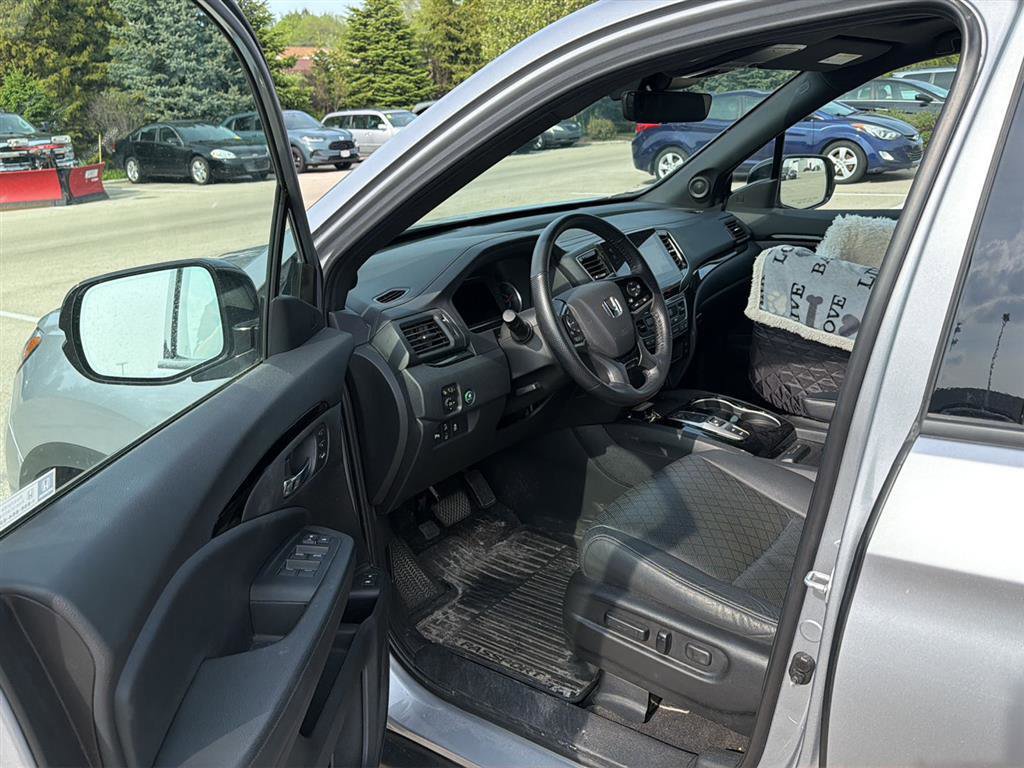 Used 2021 Honda Passport Elite image 4