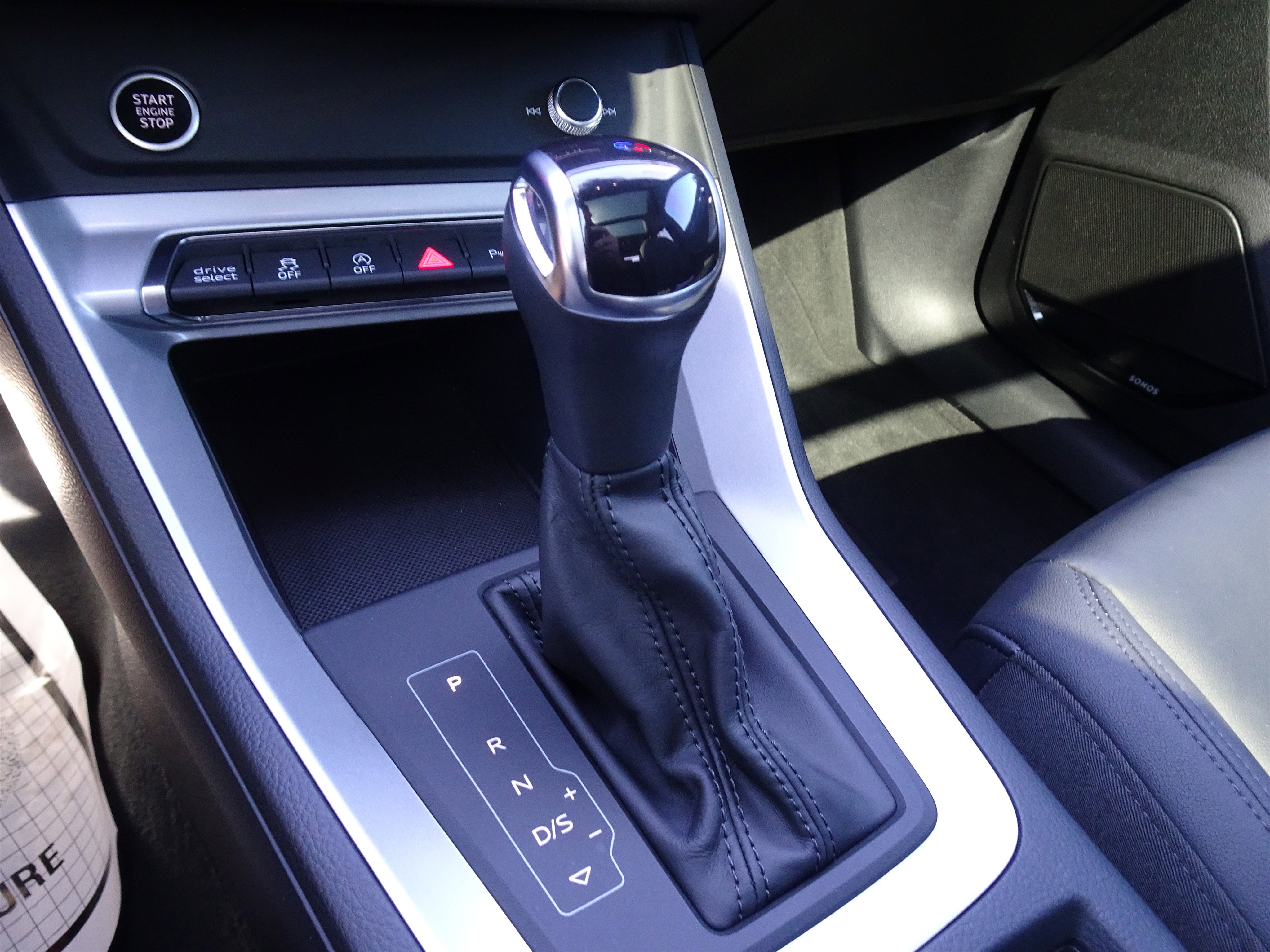 Certified 2022 Audi Q3 2.0T Premium Plus w/ Premium Plus Package image 13