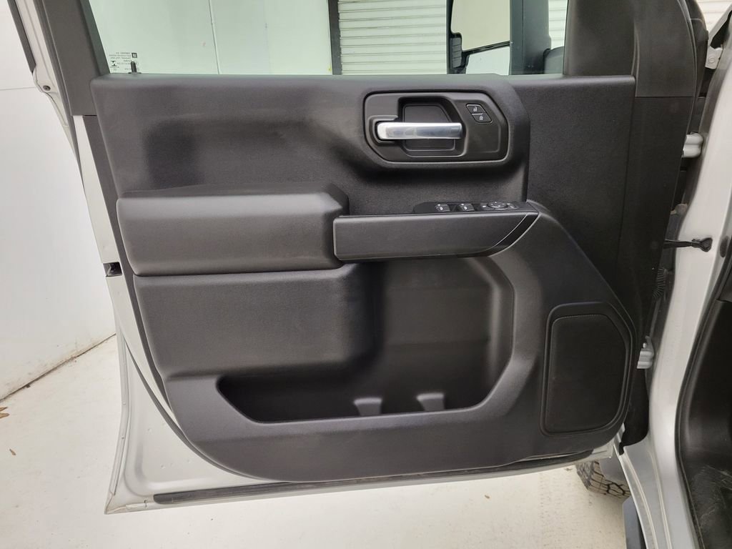 Used 2022 Chevrolet Silverado 2500 Custom image 22