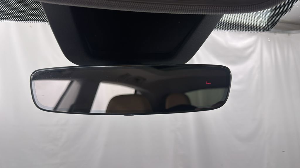 Used 2023 Audi Q8 Prestige image 34