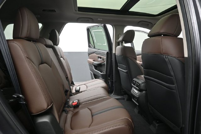 New 2026 Honda Pilot Touring image 16
