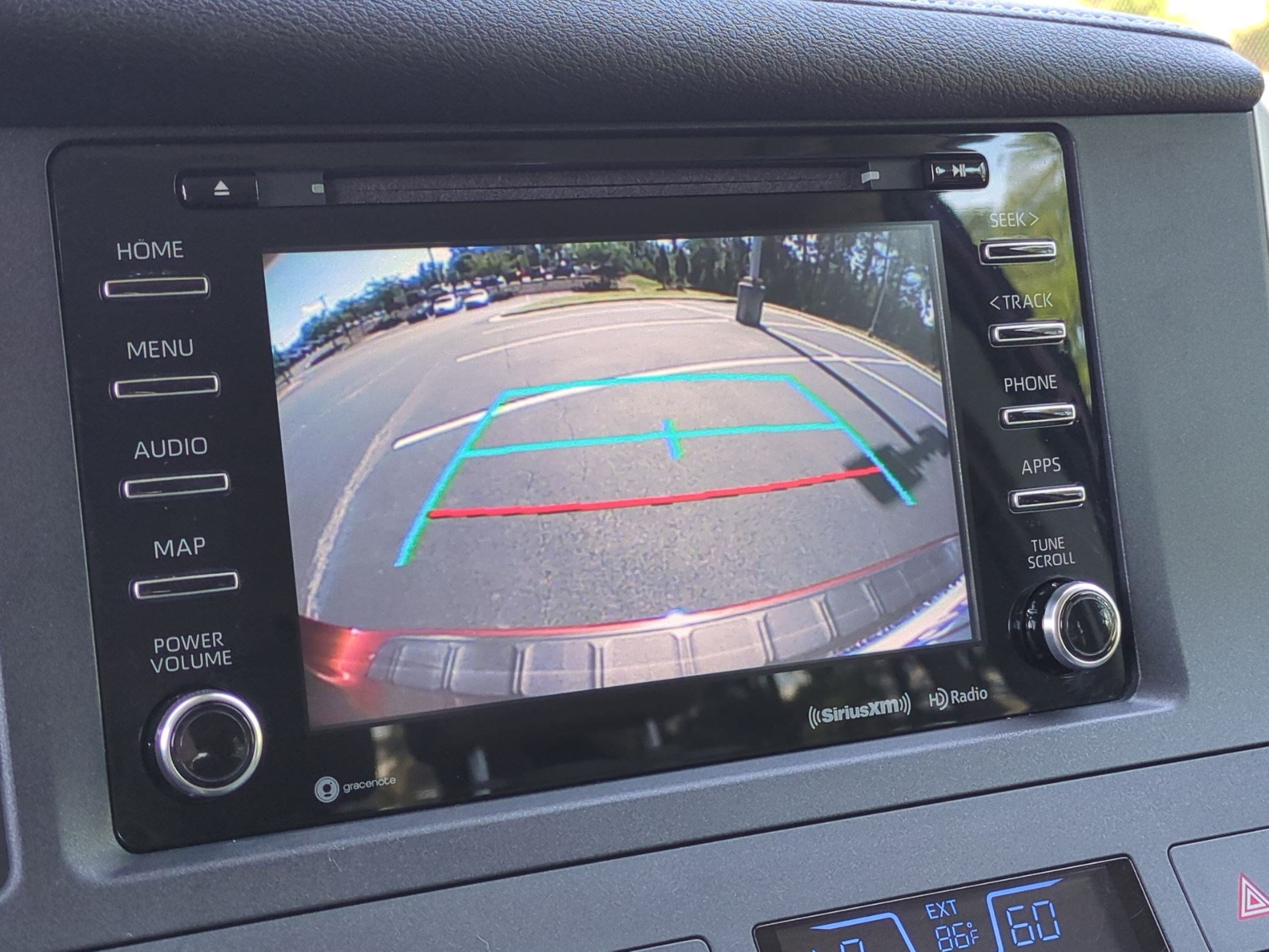 Used 2020 Toyota Sienna XLE FWD image 26