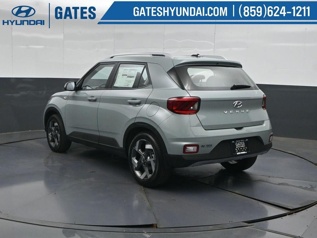 New 2026 Hyundai Venue SEL FWD image 8