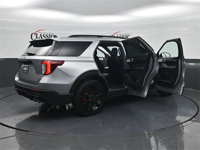 Used 2021 Ford Explorer ST w/ Equipment Group 401A image 33