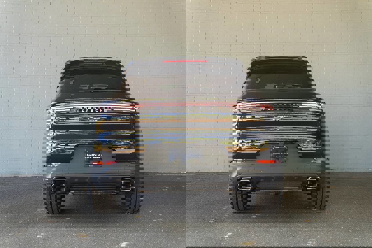 New 2026 Porsche Cayenne E-Hybrid image 11