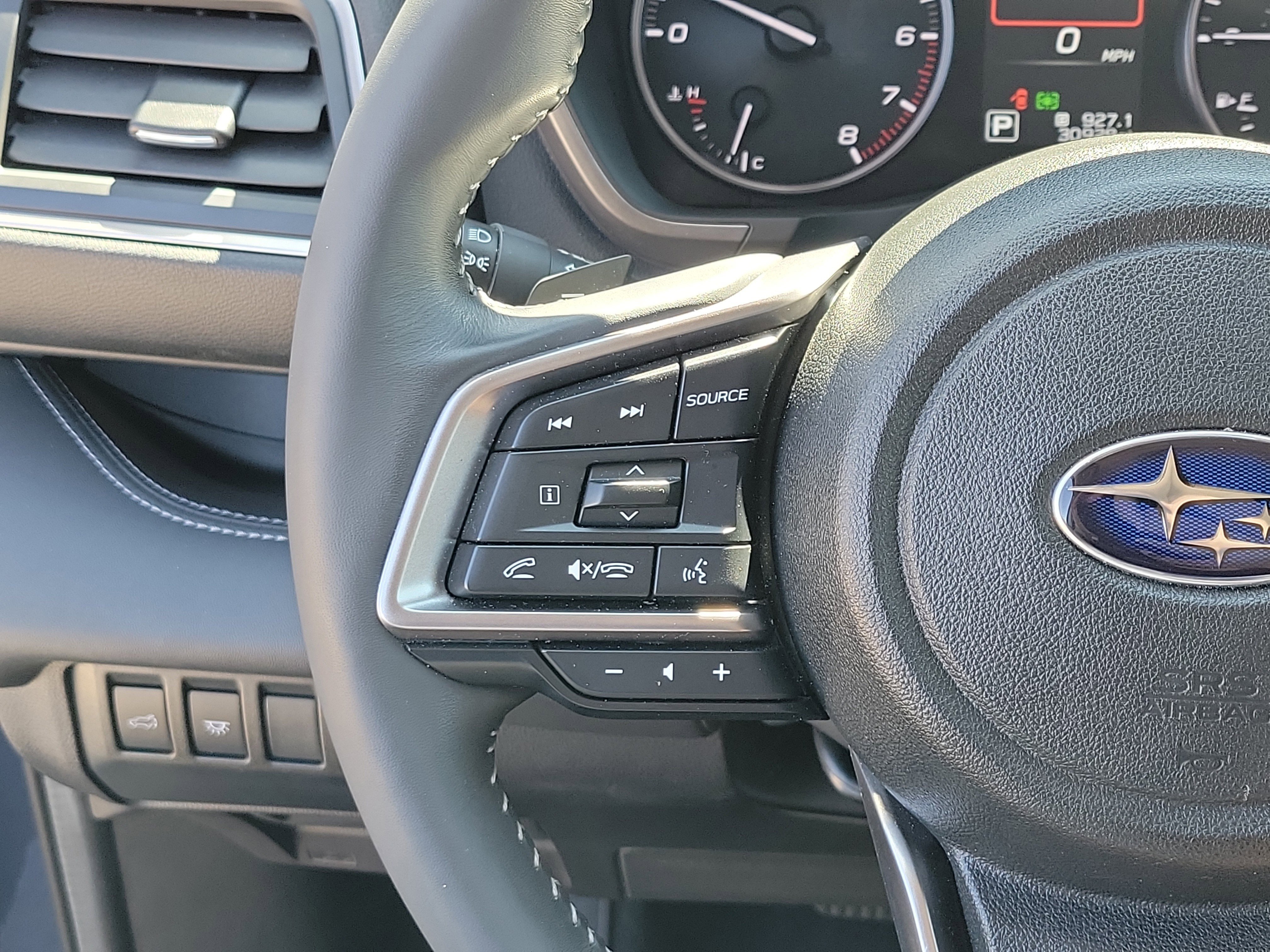 Certified 2023 Subaru Ascent Touring image 27