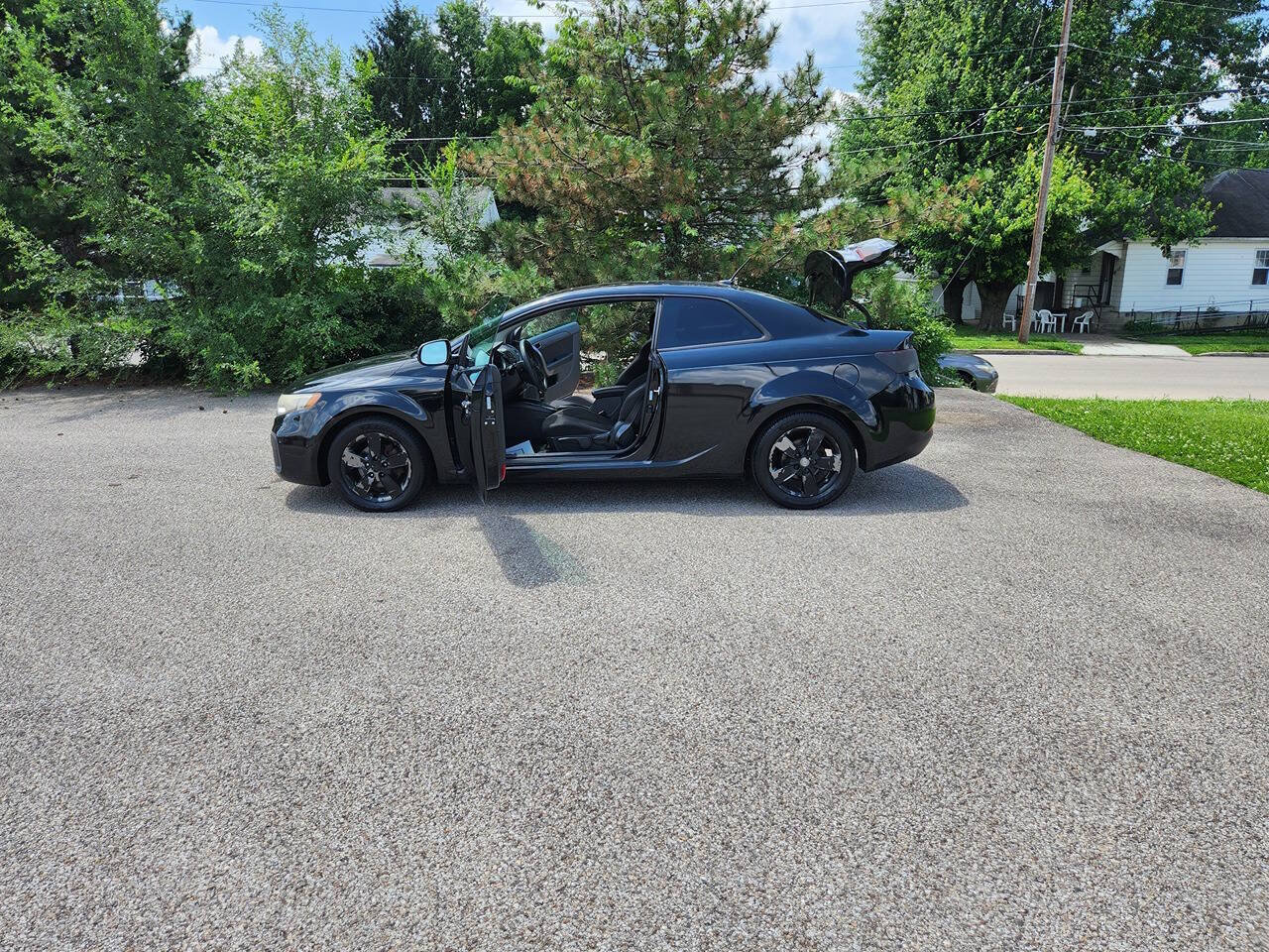 Used 2011 Kia Forte Koup EX FWD image 17