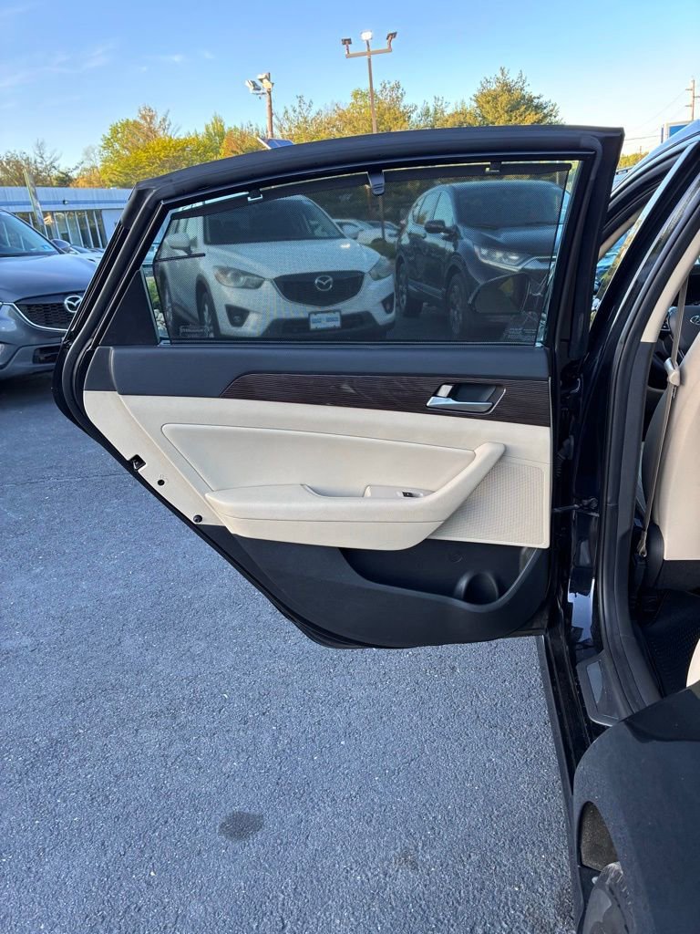 Used 2019 Hyundai Sonata Limited w/ Ultimate Package 04 FWD image 45