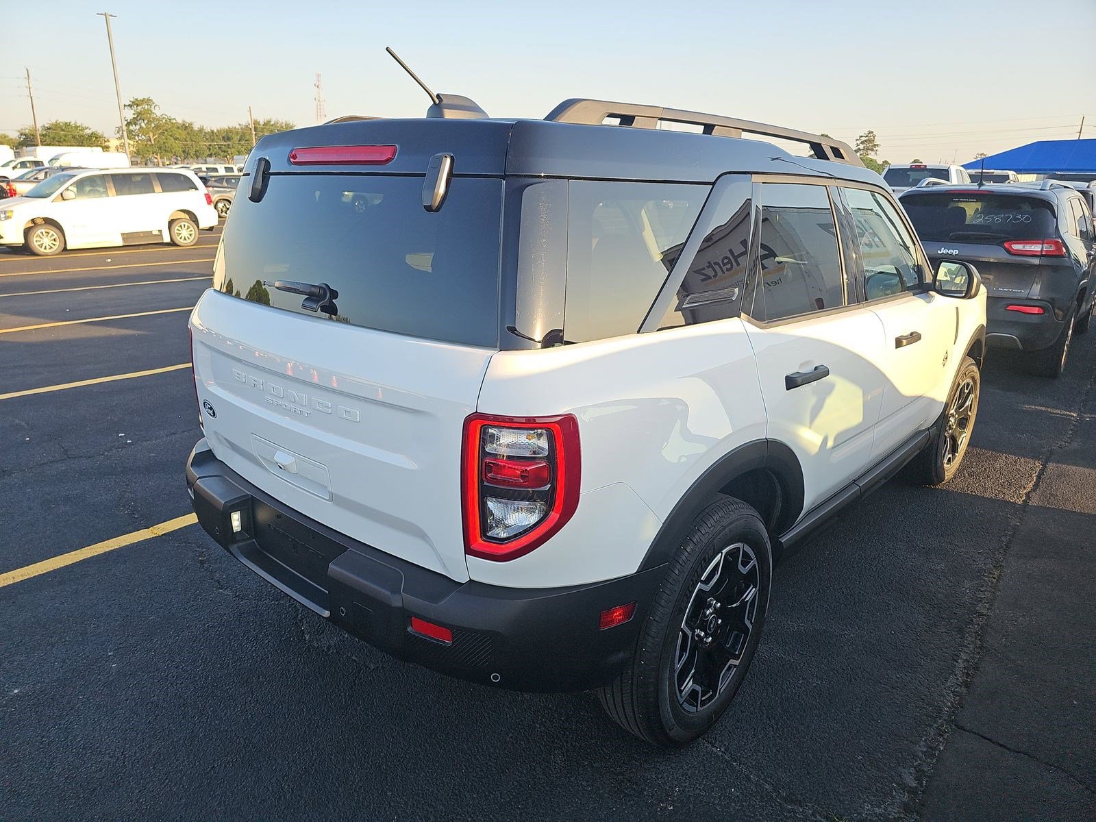 Used 2026 Ford Bronco Sport Outer Banks AWD/4WD image 6