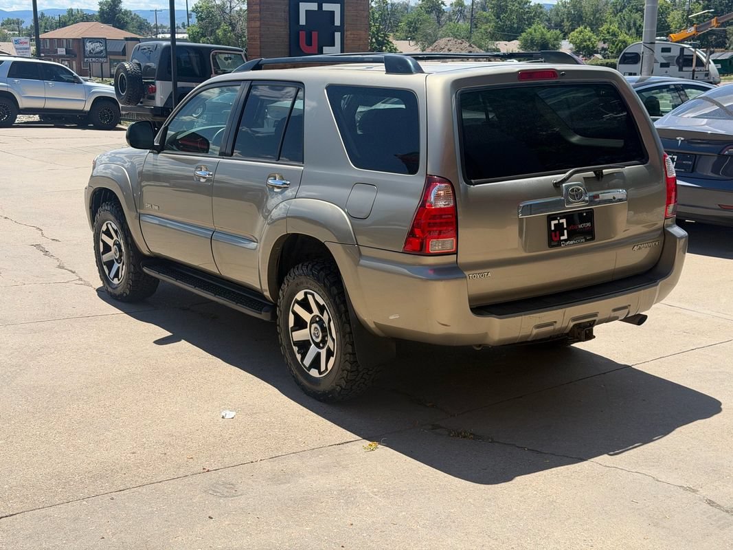 Used 2008 Toyota 4Runner SR5 AWD/4WD image 10