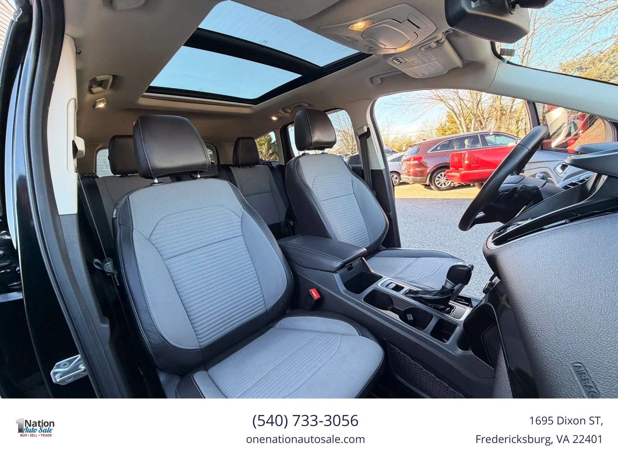 Used 2017 Ford Escape Titanium AWD/4WD image 15