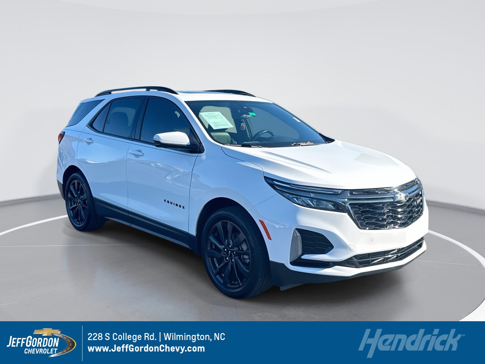 Used 2023 Chevrolet Equinox RS w/ RS Leather Package