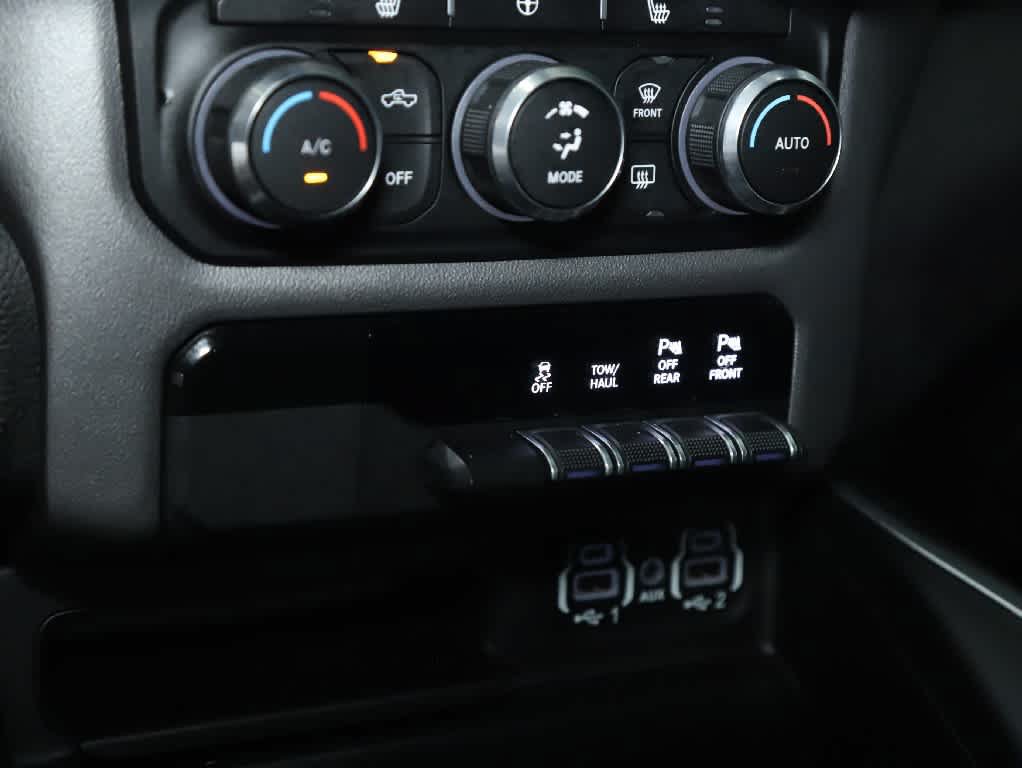 Used 2023 RAM 1500 Big Horn AWD/4WD image 26
