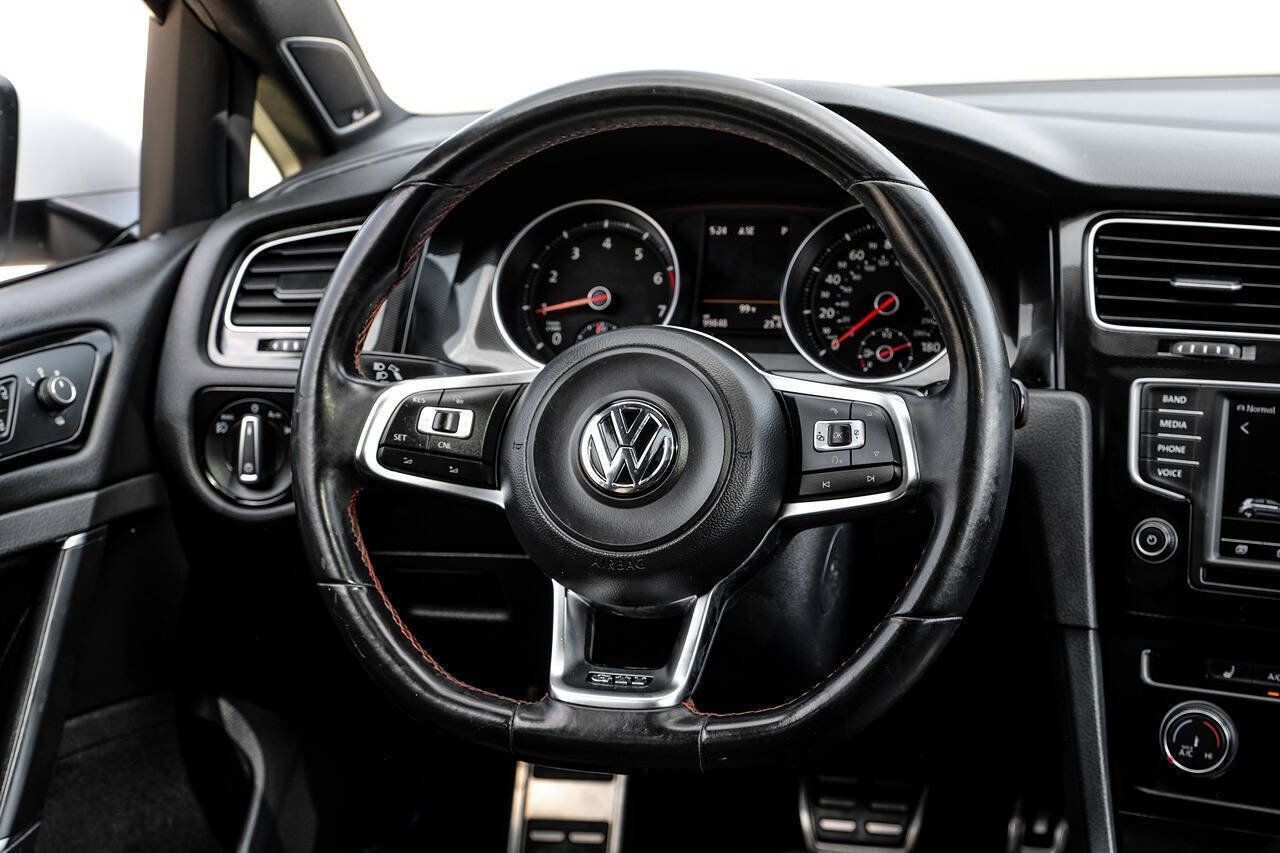 Used 2016 Volkswagen GTI SE w/ Lighting Package (SEL) FWD image 17